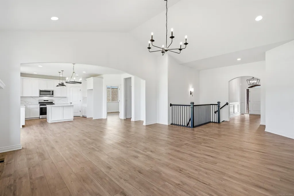 55611 Bay Oaks Court Shelby Charter Township MI 48315