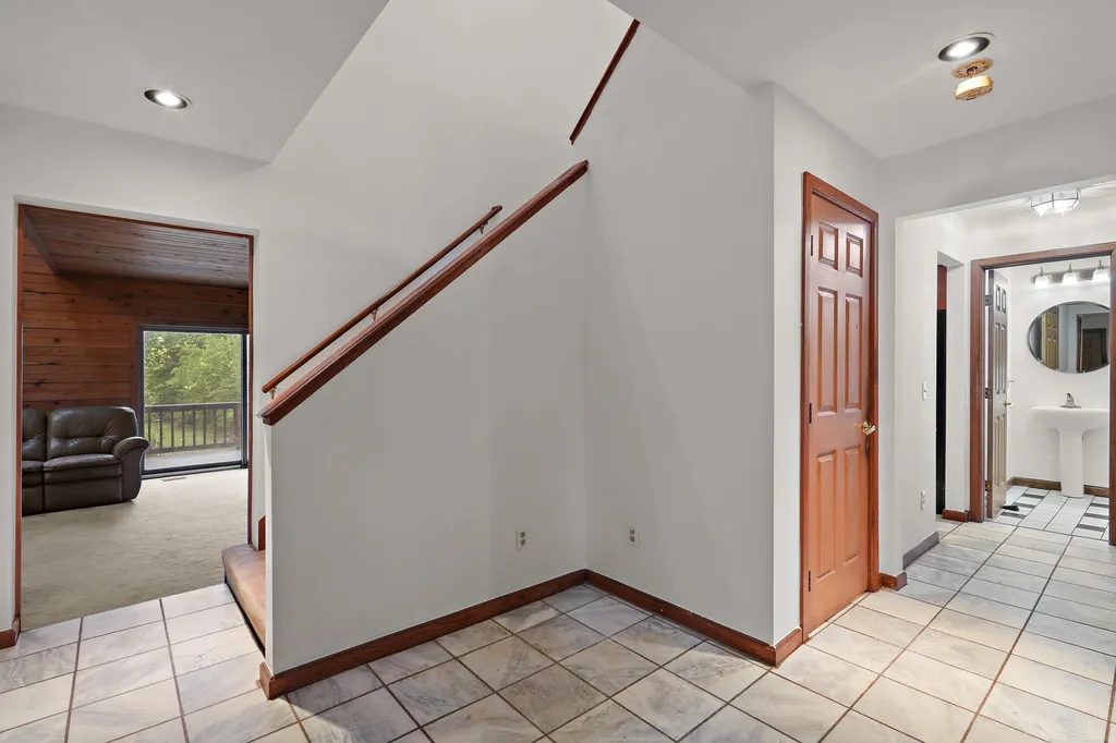 11535 Longden Avenue Pinckney Village MI 48169