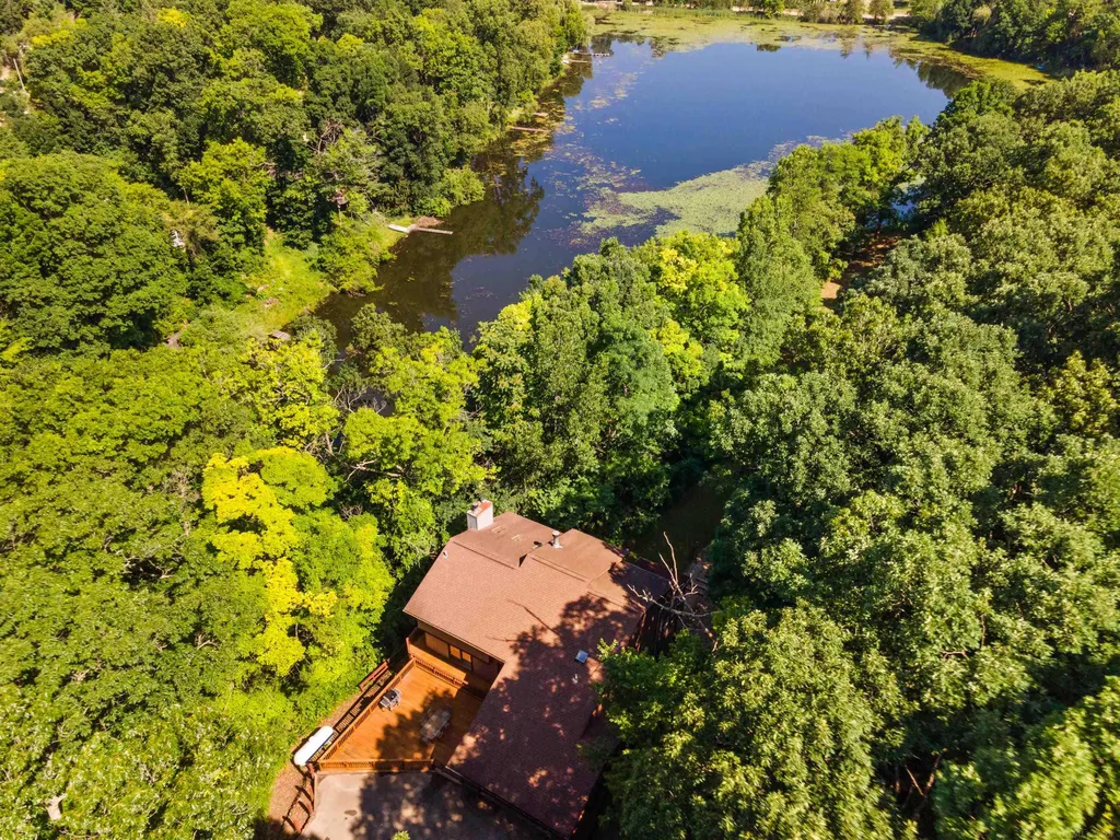 11535 Longden Avenue Pinckney Village MI 48169