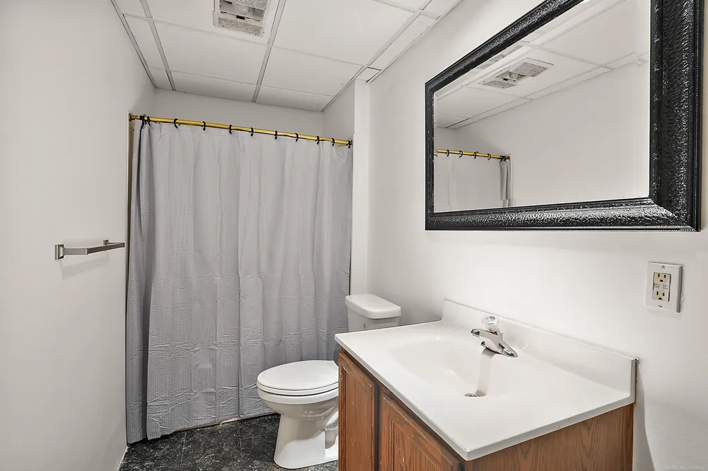 11535 Longden Avenue Pinckney Village MI 48169