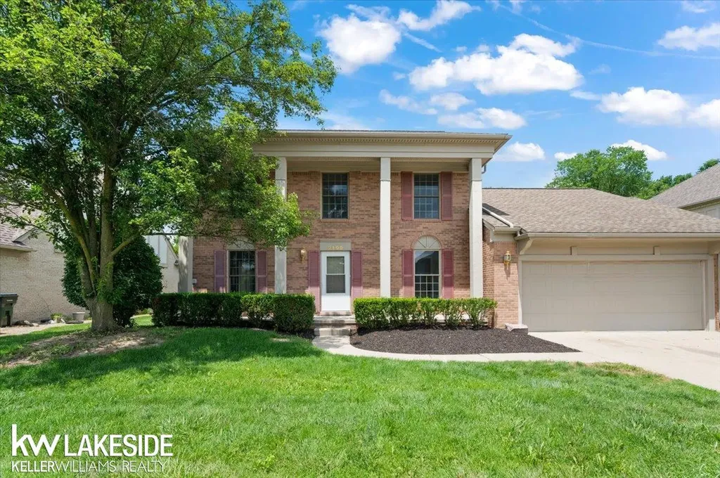 2199 Edgestone Drive Sterling Heights City MI 48314