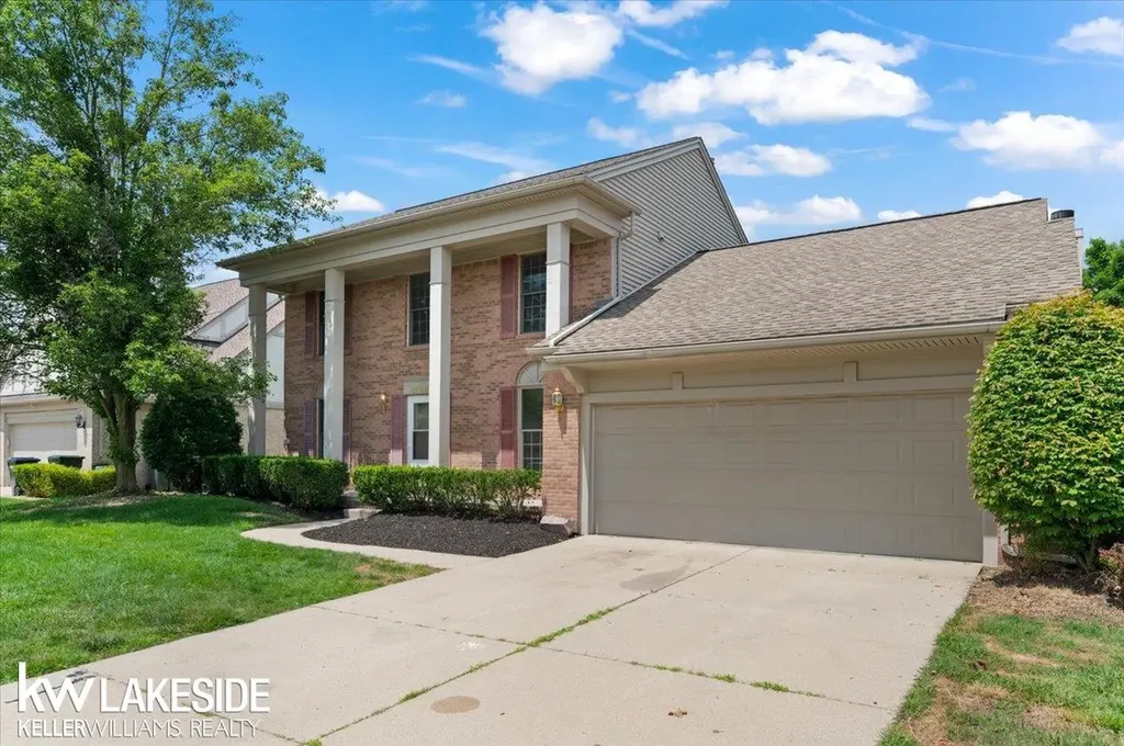 2199 Edgestone Drive Sterling Heights City MI 48314