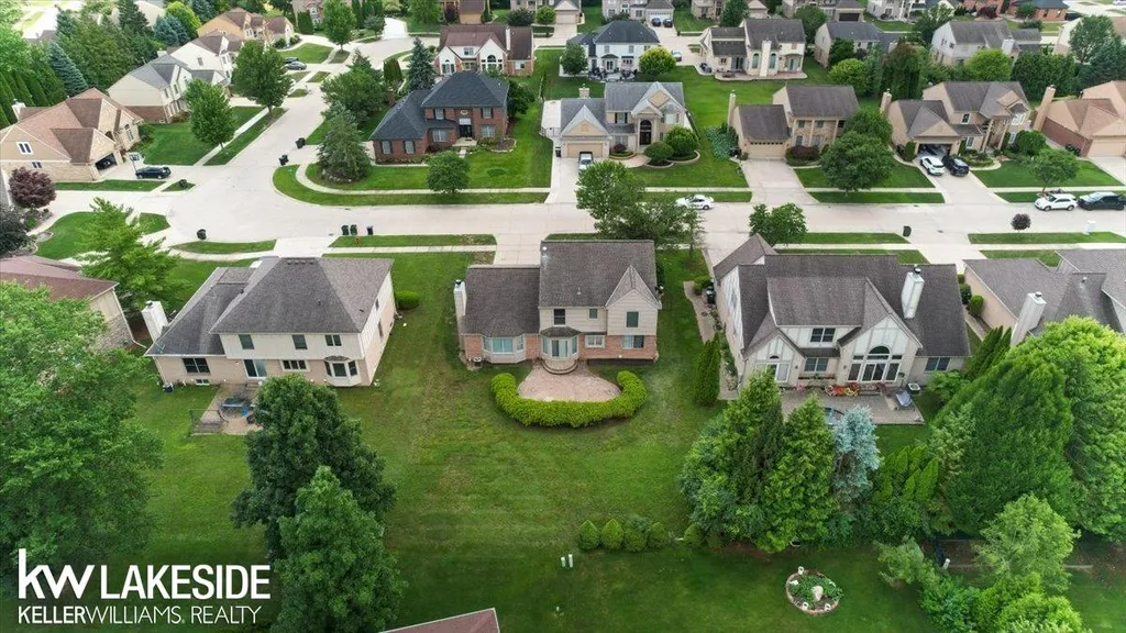 2199 Edgestone Drive Sterling Heights City MI 48314