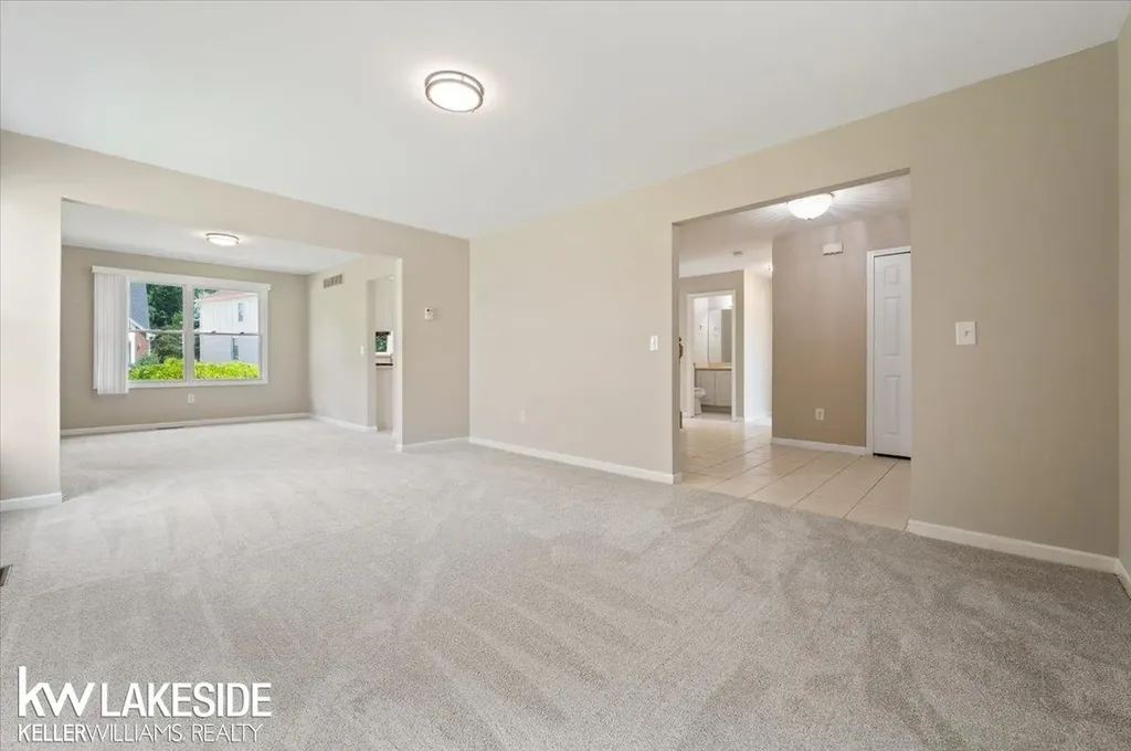 2199 Edgestone Drive Sterling Heights City MI 48314