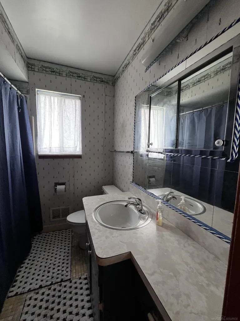 6336 Marina Drive Clay Township MI 48001