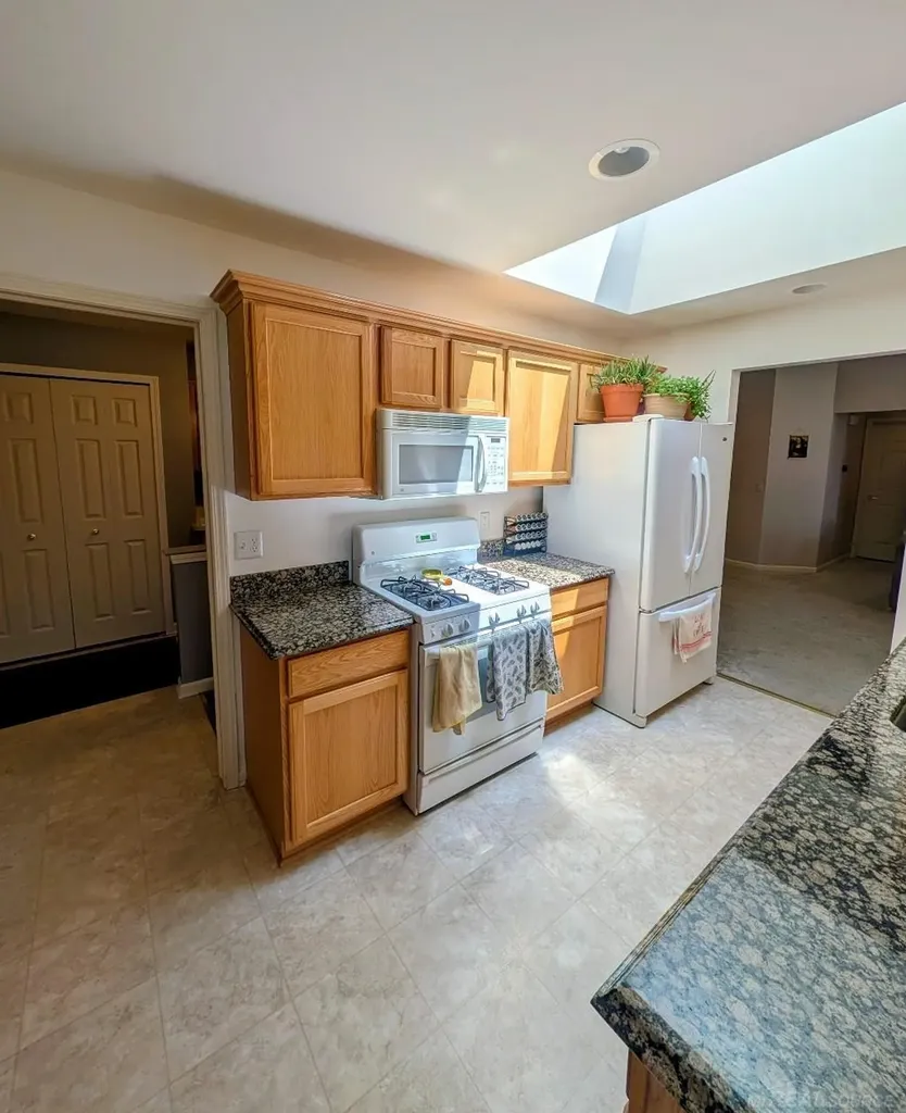 30592 Lynn Ct Court Chesterfield Township MI 48051