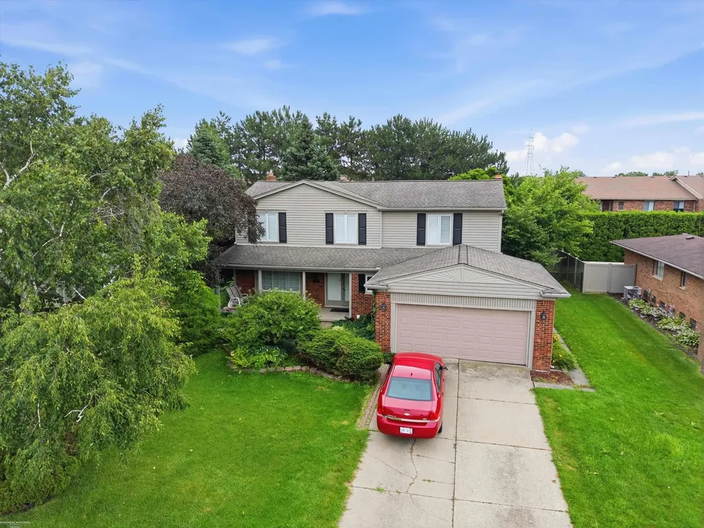 43456 Hillcrest Drive Sterling Heights City MI 48313