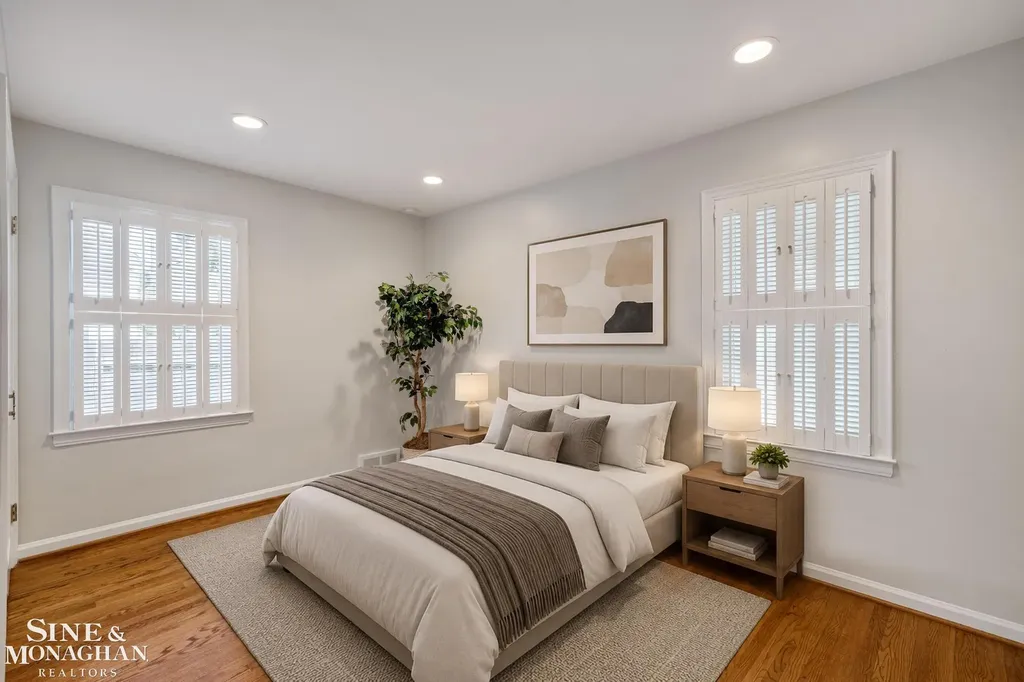 418 Hillcrest Avenue Grosse Pointe Farms City MI 48236