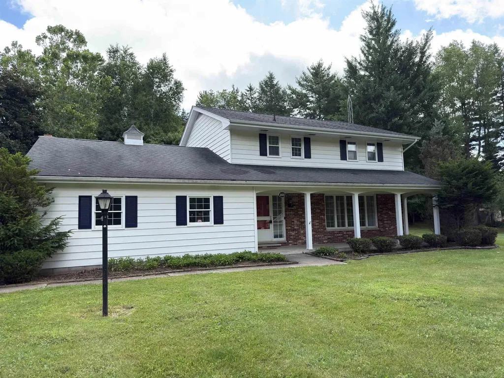 255 Worth Street Sandusky City MI 48471