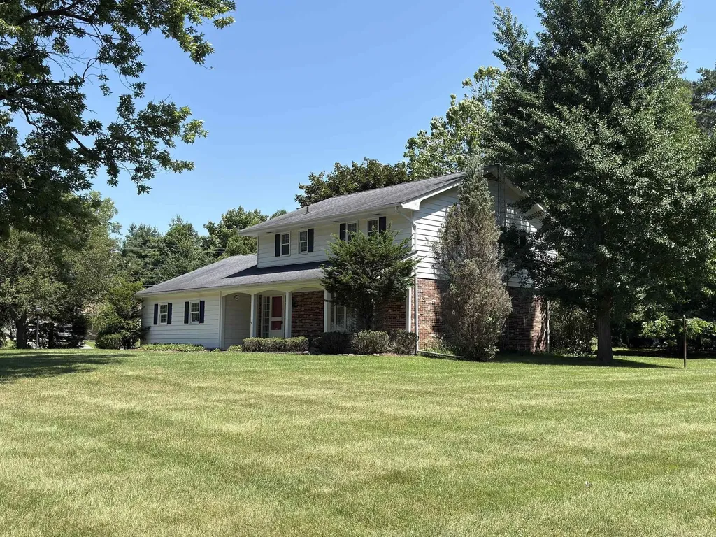255 Worth Street Sandusky City MI 48471