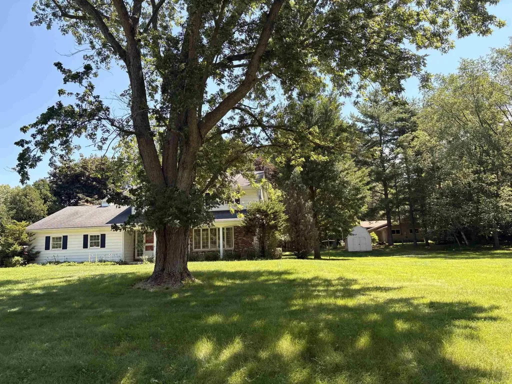 255 Worth Street Sandusky City MI 48471