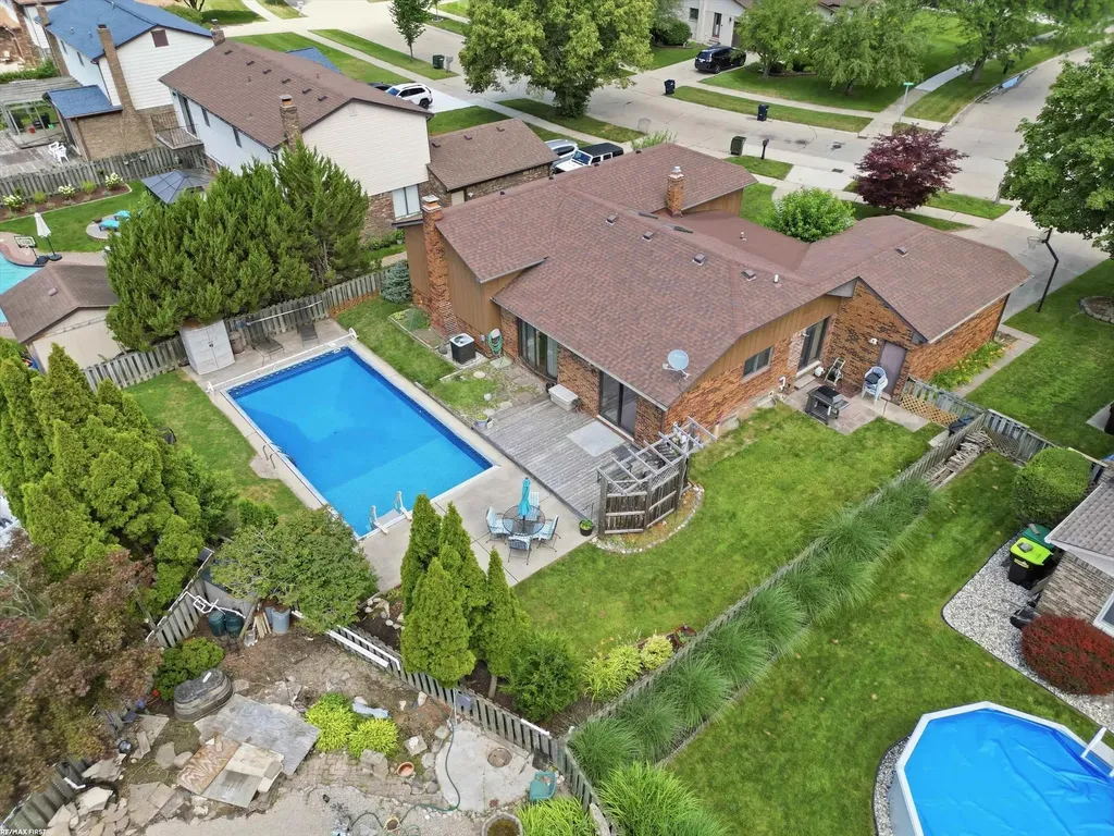 14604 Lakeshore Drive Sterling Heights City MI 48313