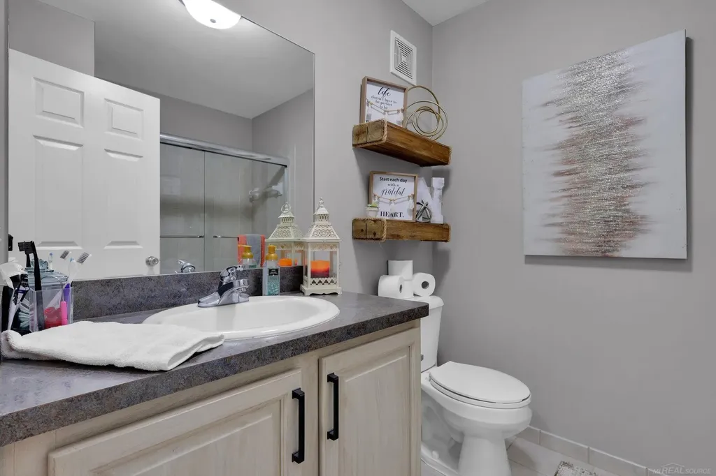 53032 Providence Drive Shelby Charter Township MI 48315