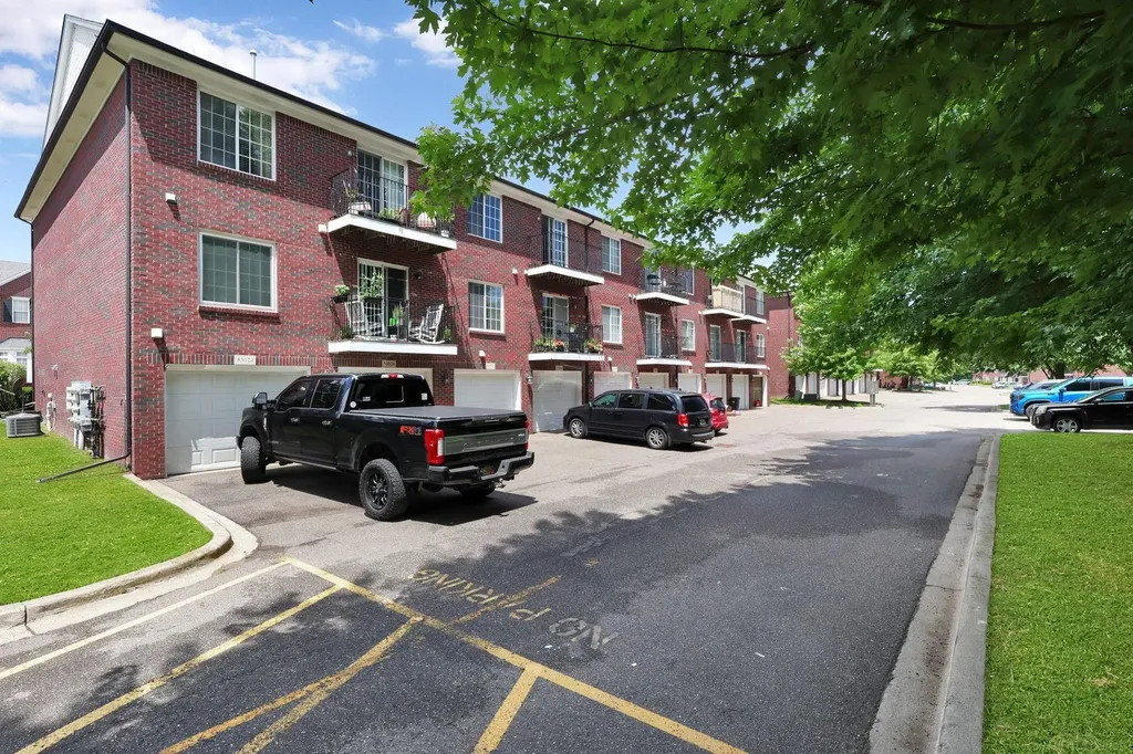 53032 Providence Drive Shelby Charter Township MI 48315