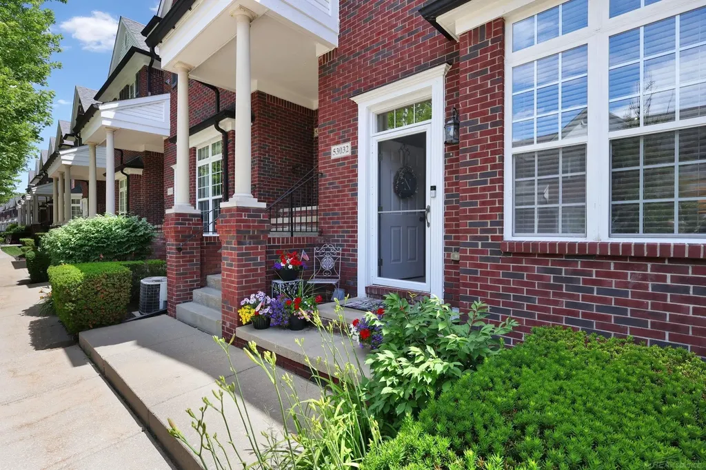 53032 Providence Drive Shelby Charter Township MI 48315