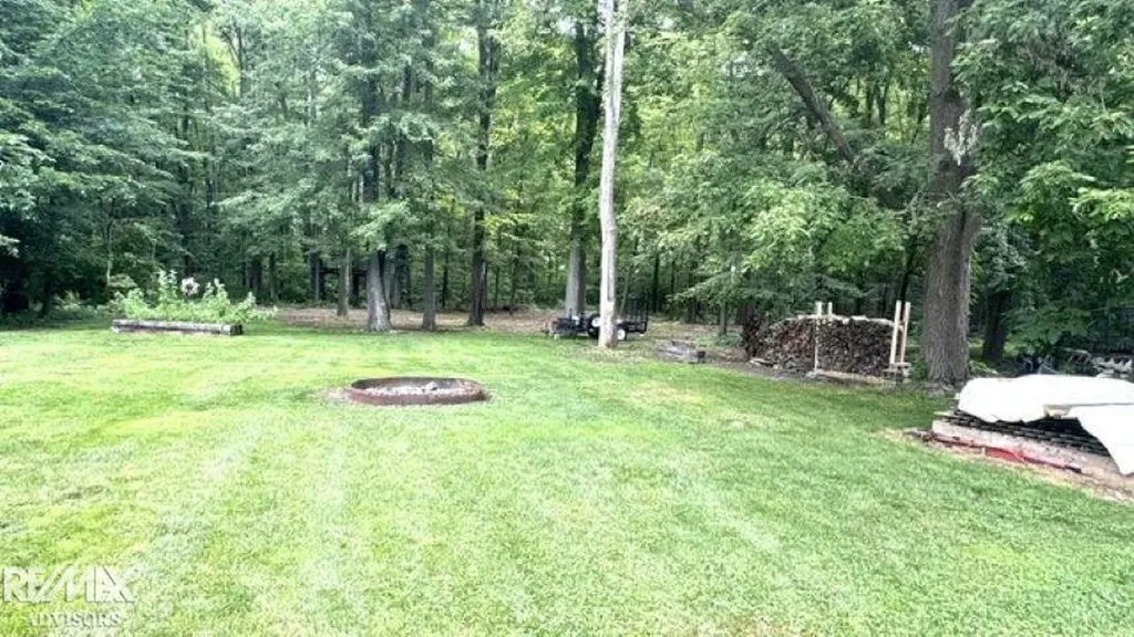 48269 Forbes Street Chesterfield Township MI 48047