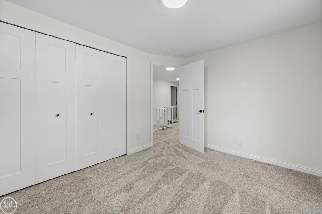 39713 Chaffer Court Clinton Charter Township MI 48038