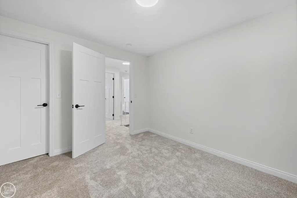 39713 Chaffer Court Clinton Charter Township MI 48038