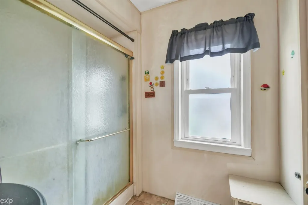 702 Bay Road Bangor Charter Township MI 48706