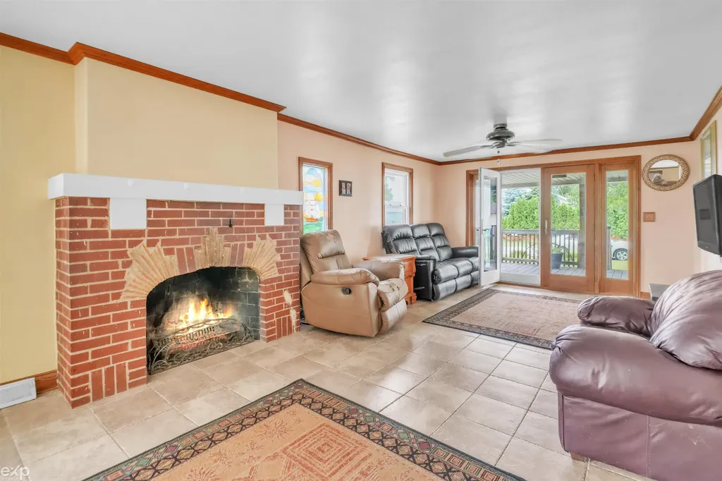 702 Bay Road Bangor Charter Township MI 48706