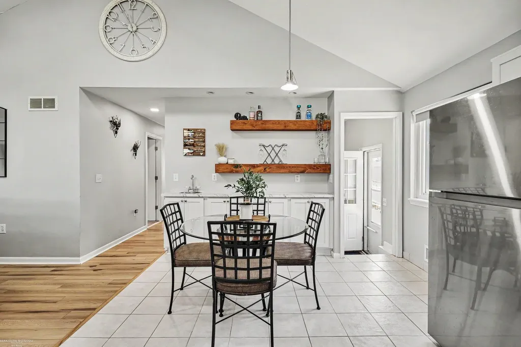 39198 Willmarth Street Harrison Charter Township MI 48045
