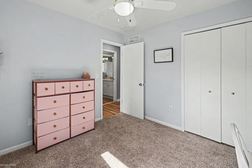 39198 Willmarth Street Harrison Charter Township MI 48045