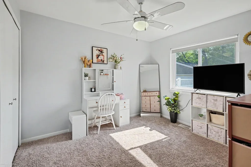 39198 Willmarth Street Harrison Charter Township MI 48045