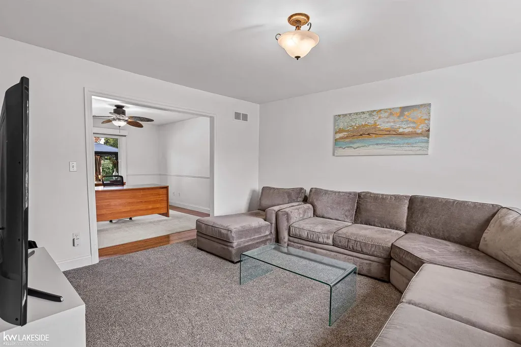 19773 Prince Drive Macomb Township MI 48044