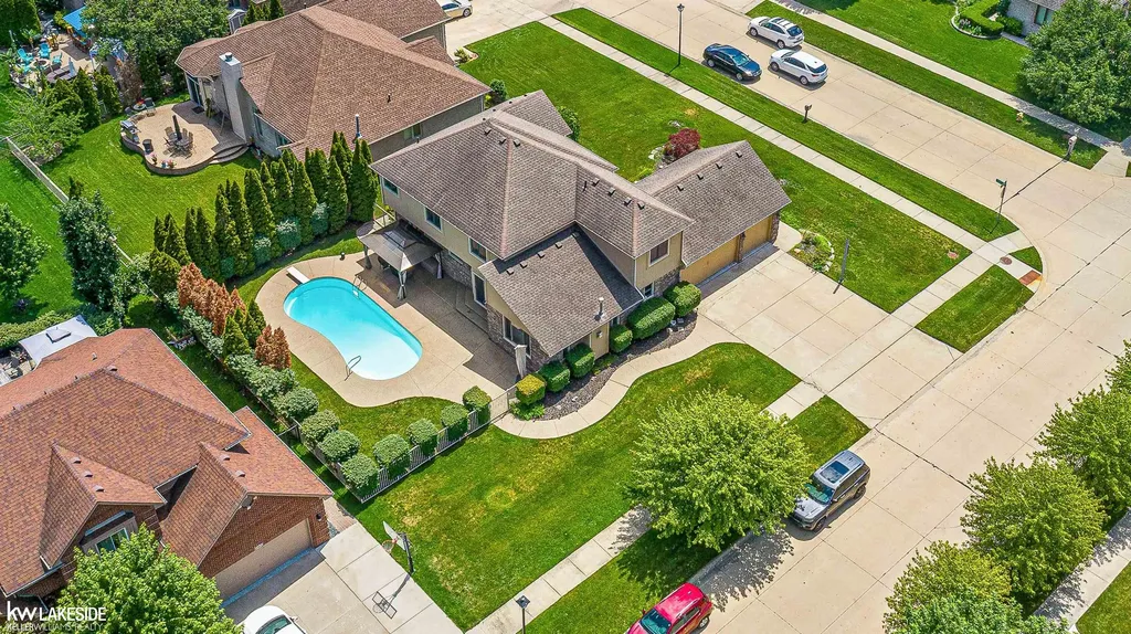 19773 Prince Drive Macomb Township MI 48044