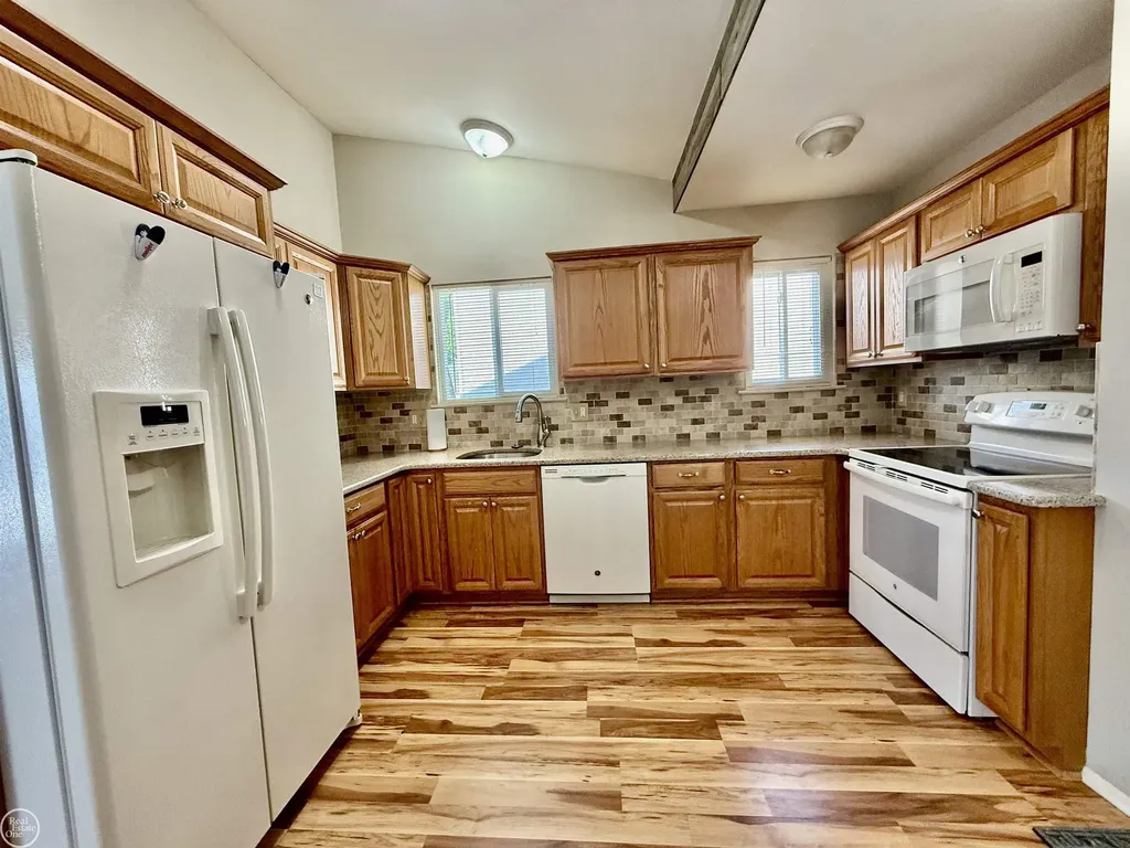 25806 Rose Street Chesterfield Township MI 48051