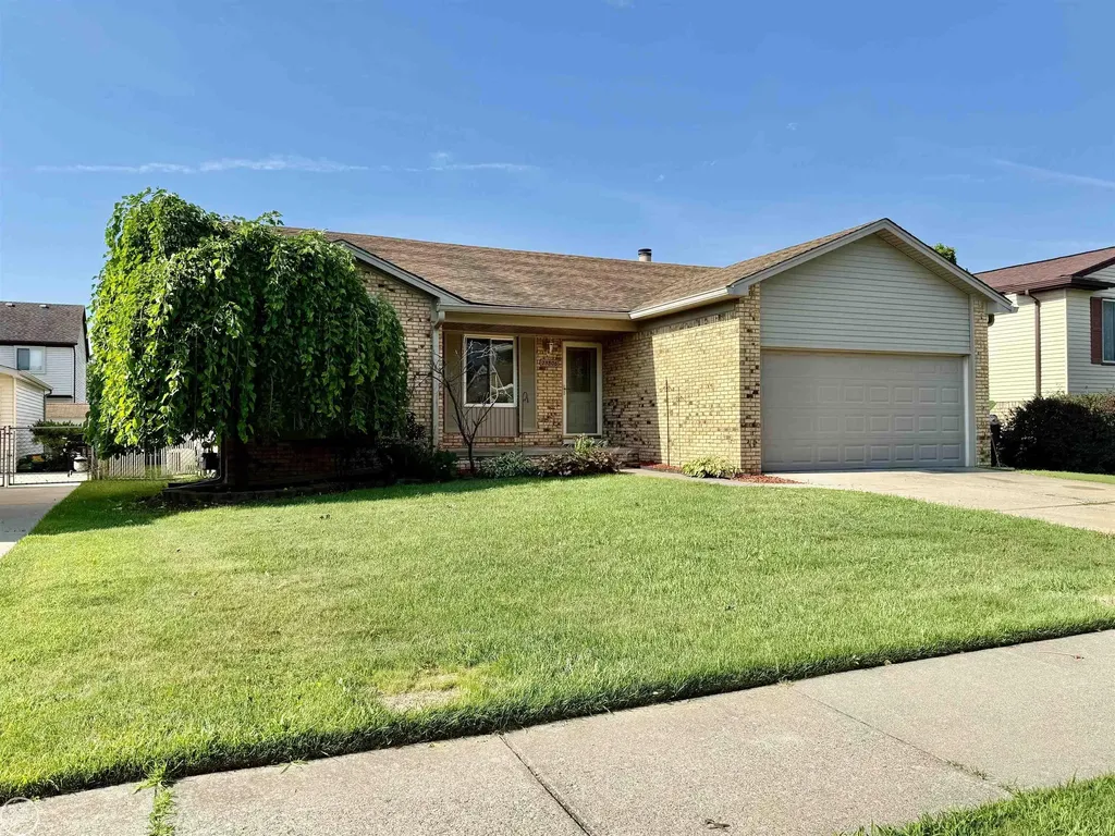 25806 Rose Street Chesterfield Township MI 48051