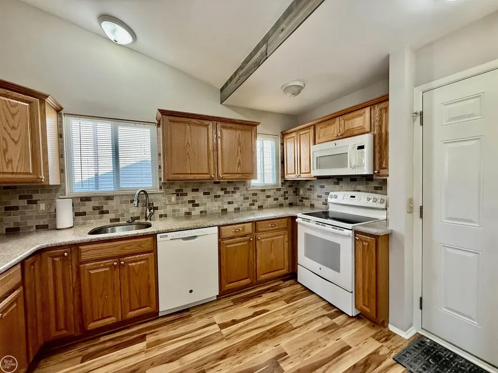 25806 Rose Street Chesterfield Township MI 48051