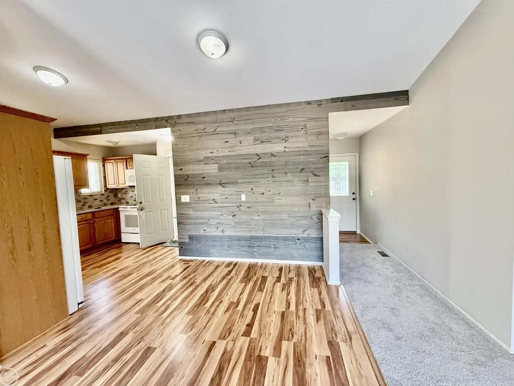 25806 Rose Street Chesterfield Township MI 48051