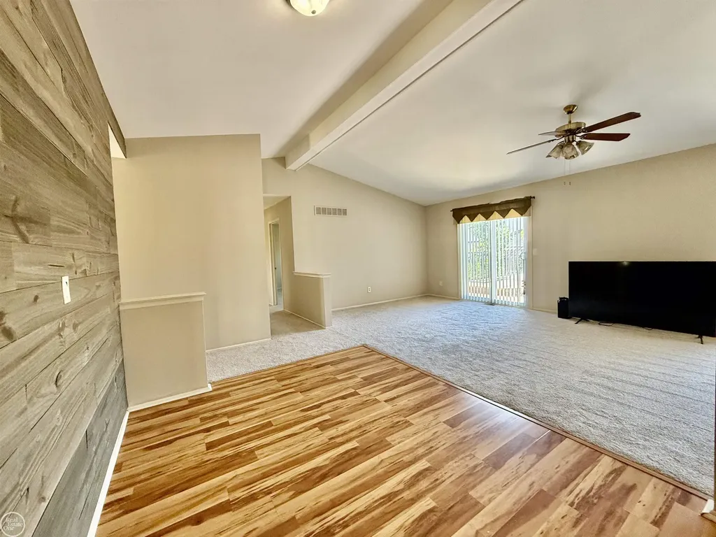 25806 Rose Street Chesterfield Township MI 48051