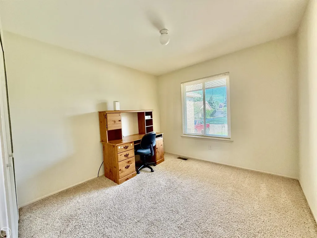 25806 Rose Street Chesterfield Township MI 48051