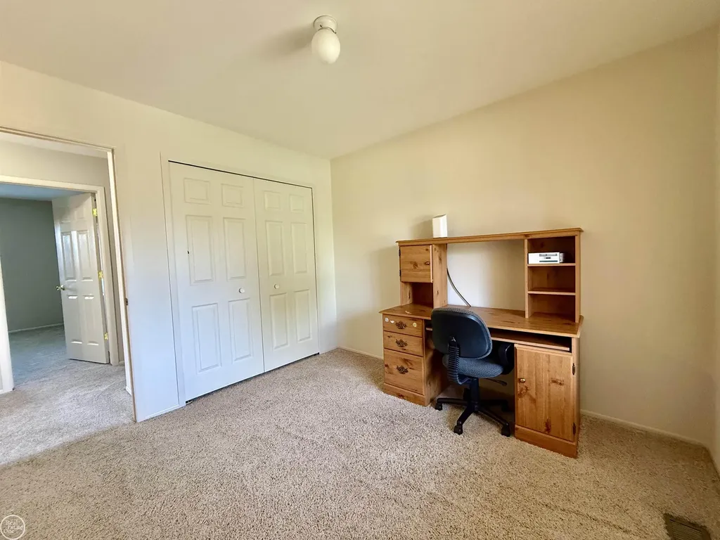 25806 Rose Street Chesterfield Township MI 48051