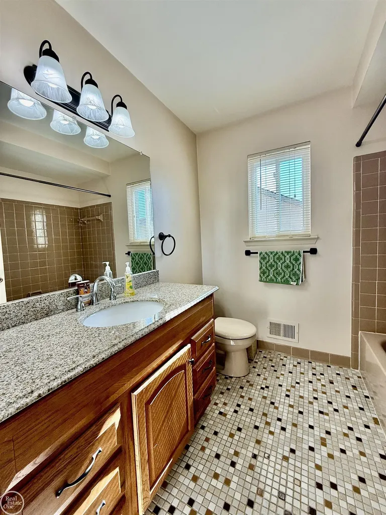 25806 Rose Street Chesterfield Township MI 48051