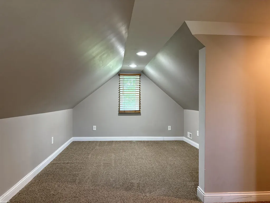 1718 Montague Street Unknown City MI 48729
