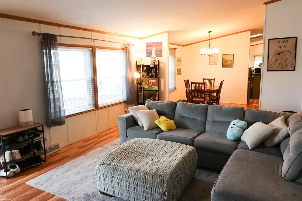 23157 Grey Gables Drive Clinton Charter Township MI 48036