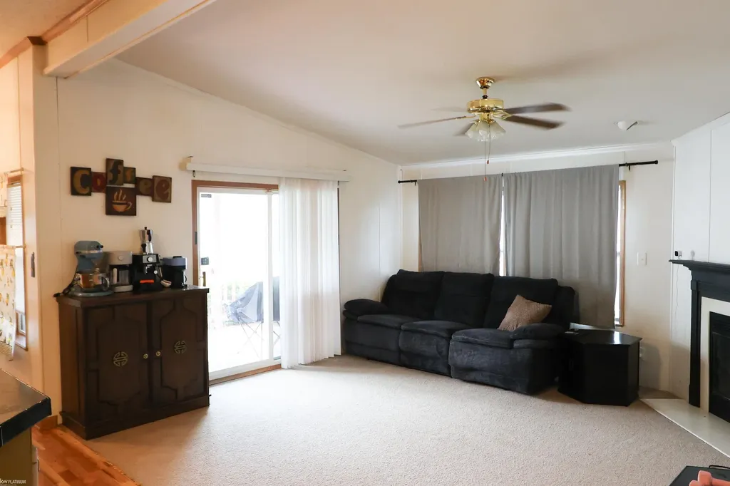 23157 Grey Gables Drive Clinton Charter Township MI 48036