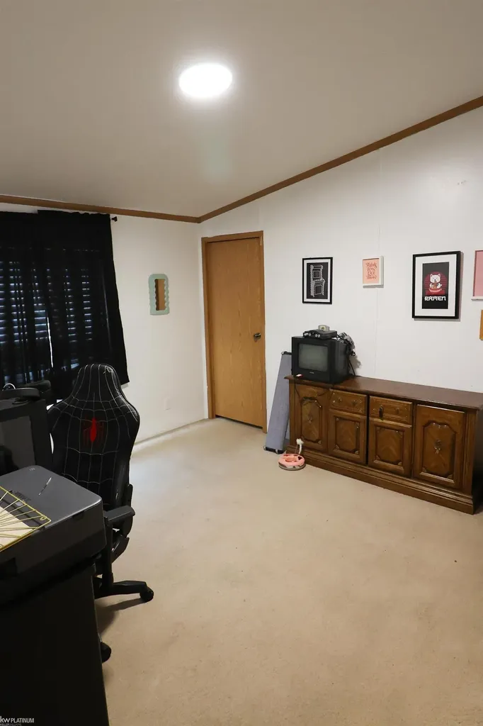 23157 Grey Gables Drive Clinton Charter Township MI 48036