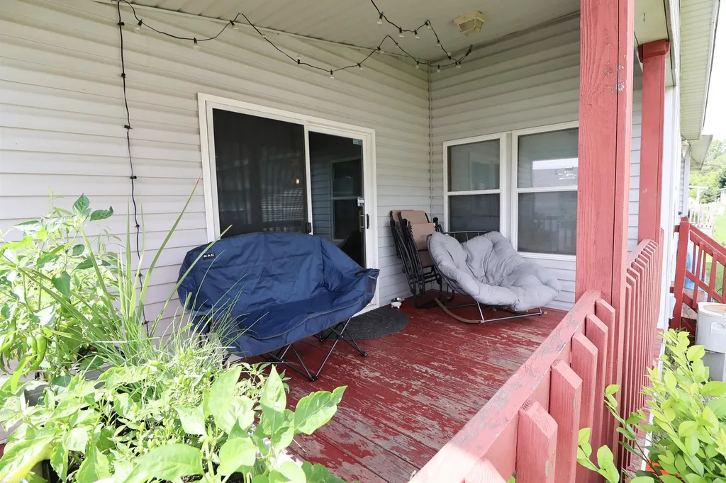23157 Grey Gables Drive Clinton Charter Township MI 48036