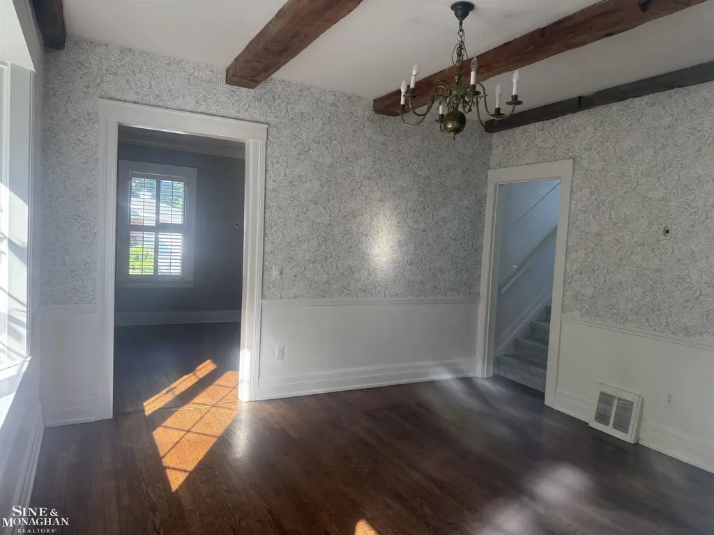 357 Roosevelt Pl. Place Grosse Pointe City MI 48236