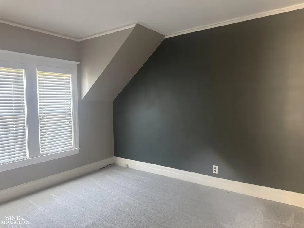 357 Roosevelt Pl. Place Grosse Pointe City MI 48236