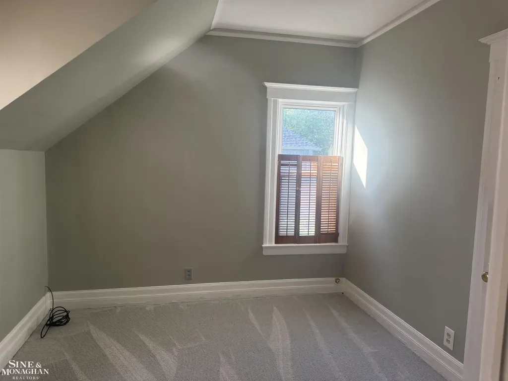 357 Roosevelt Pl. Place Grosse Pointe City MI 48236