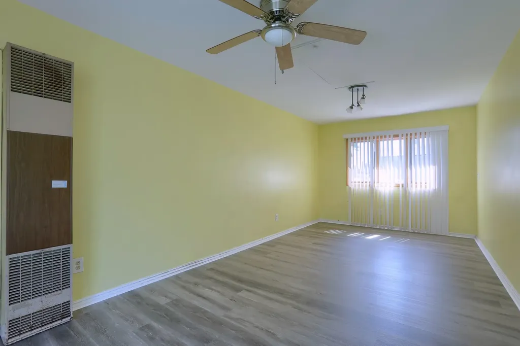 39533 Spalding Drive Sterling Heights City MI 48313