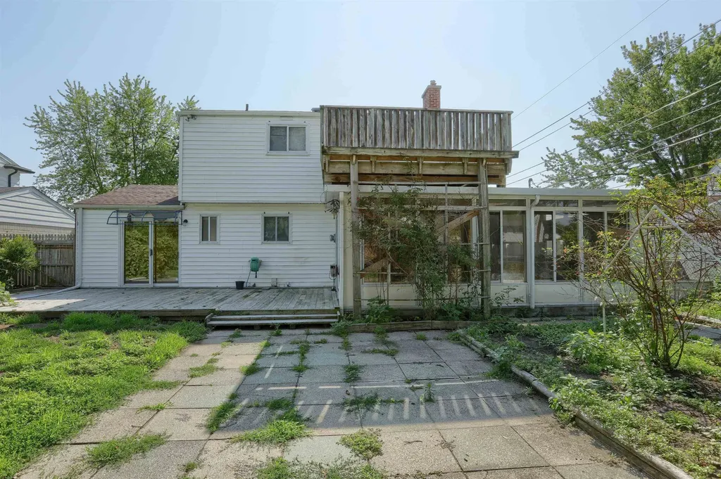 39533 Spalding Drive Sterling Heights City MI 48313