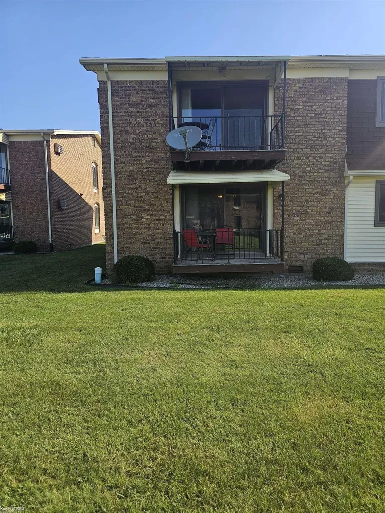 1900 River Road Marysville City MI 48040