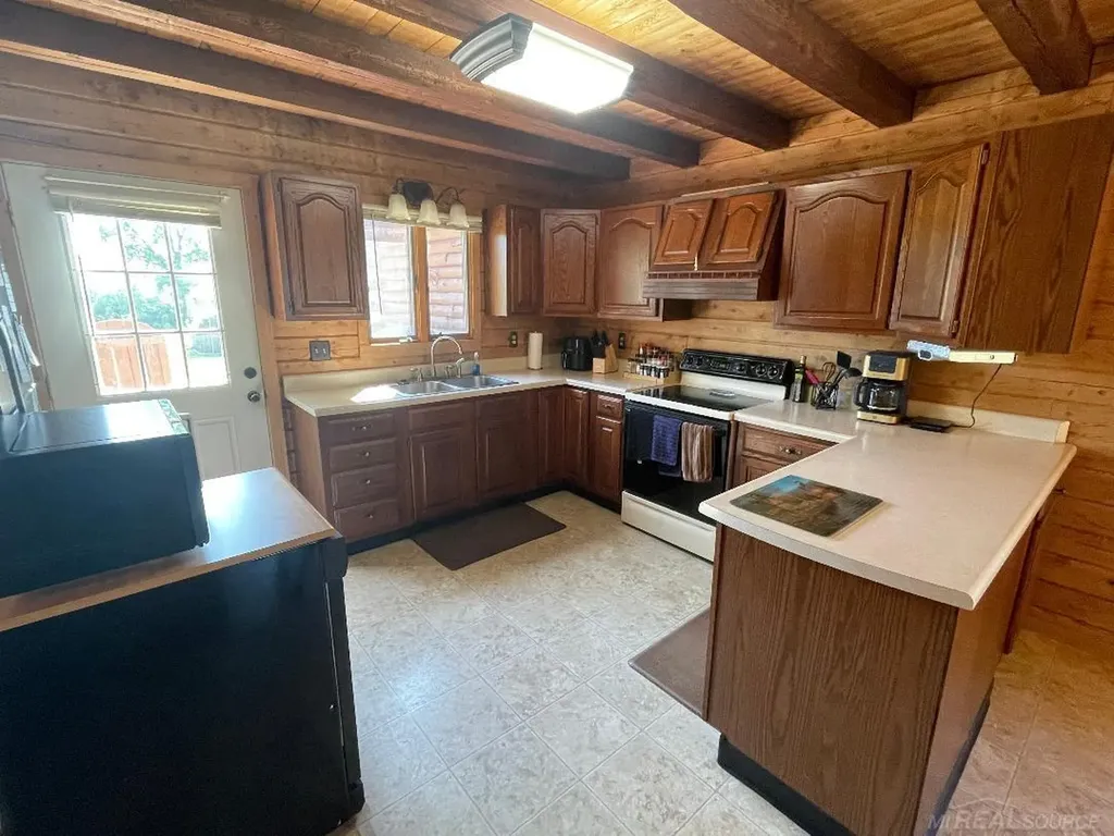 1535 Bauman Road Columbus Township MI 48063