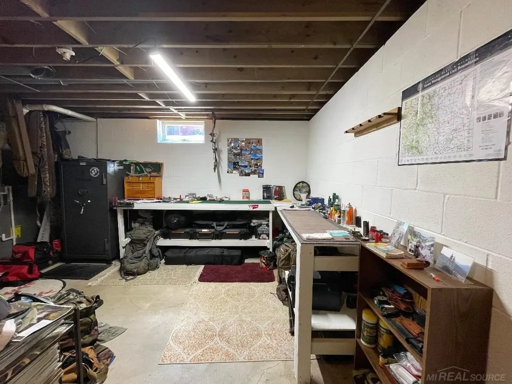 1535 Bauman Road Columbus Township MI 48063